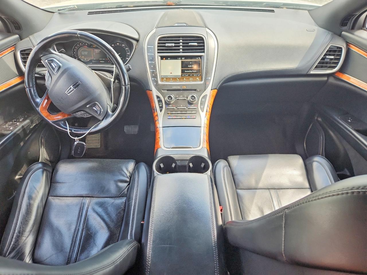 Lincoln MKX Reserve