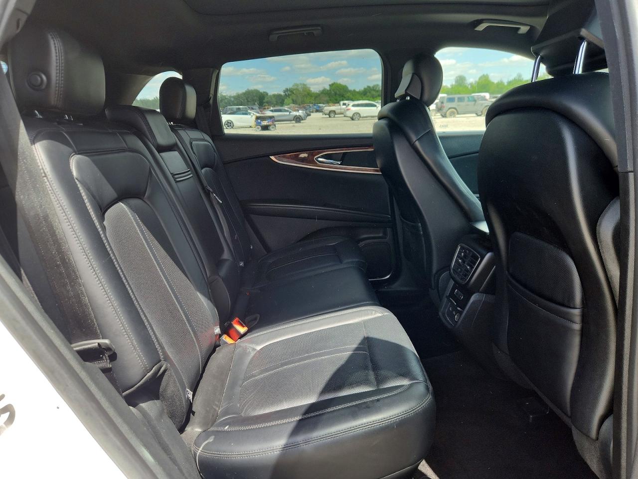 Lincoln MKX Reserve