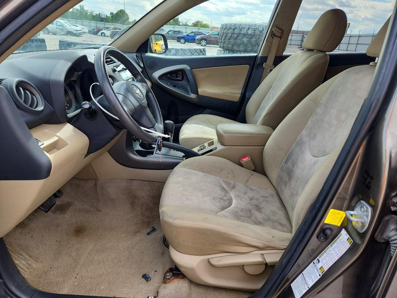 Toyota RAV4 Base