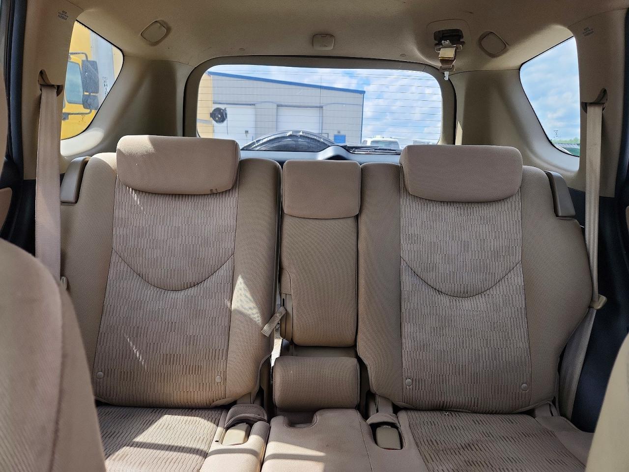 Toyota RAV4 Base