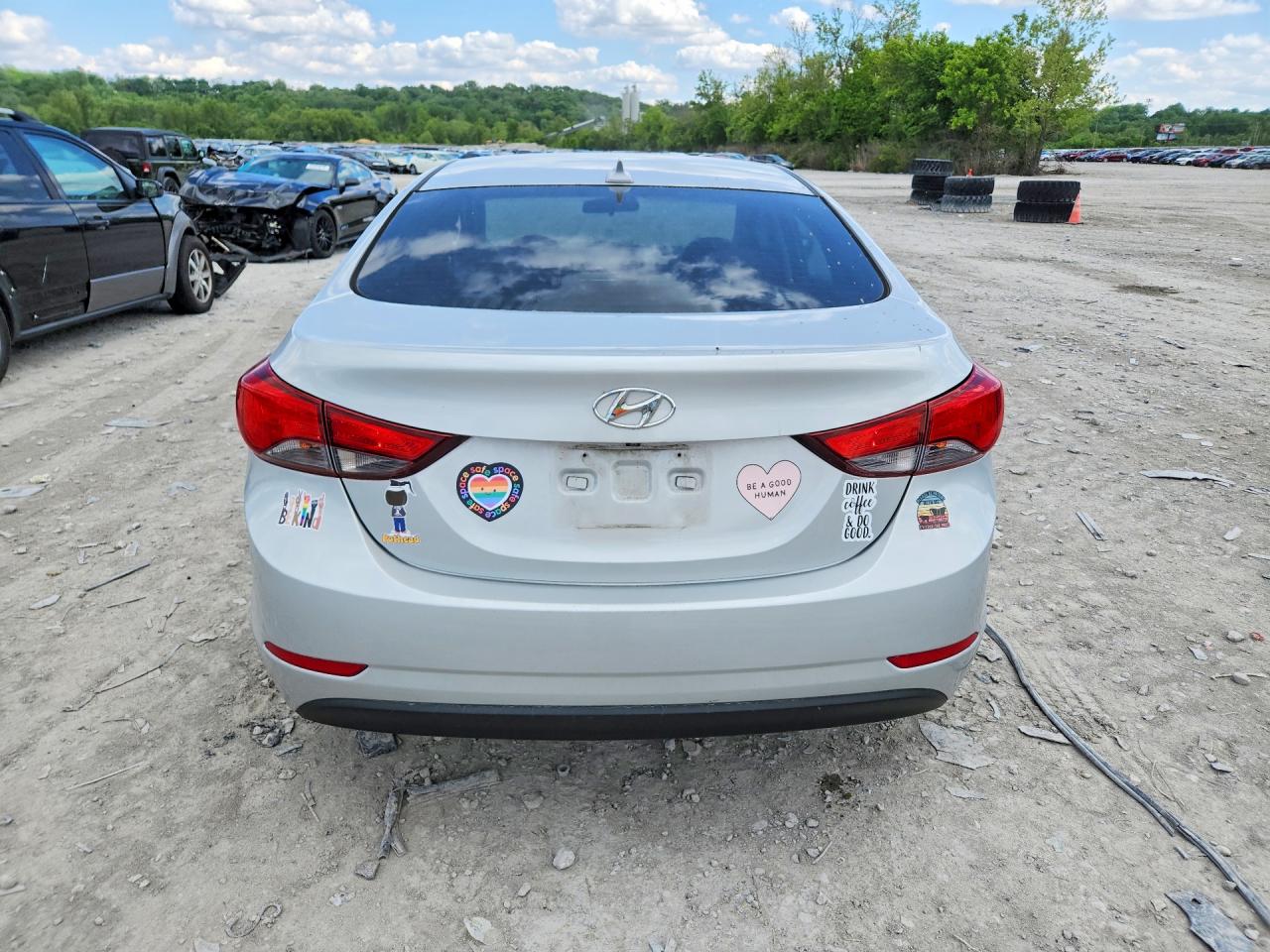 Hyundai ELANTRA Se