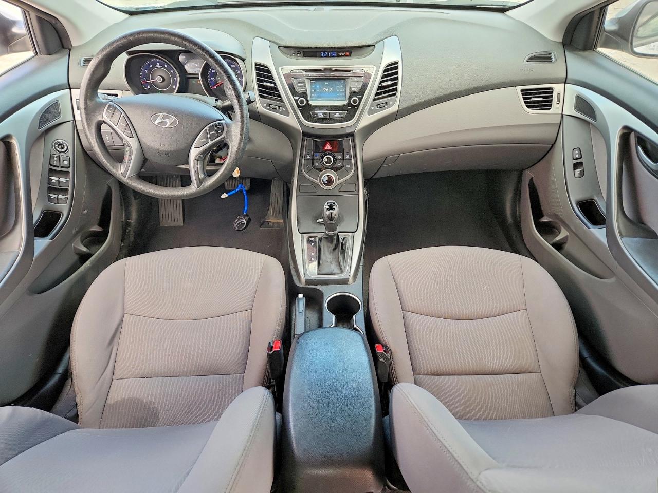 Hyundai ELANTRA Se