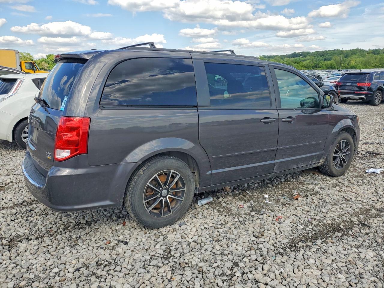 Dodge Caravan Gt