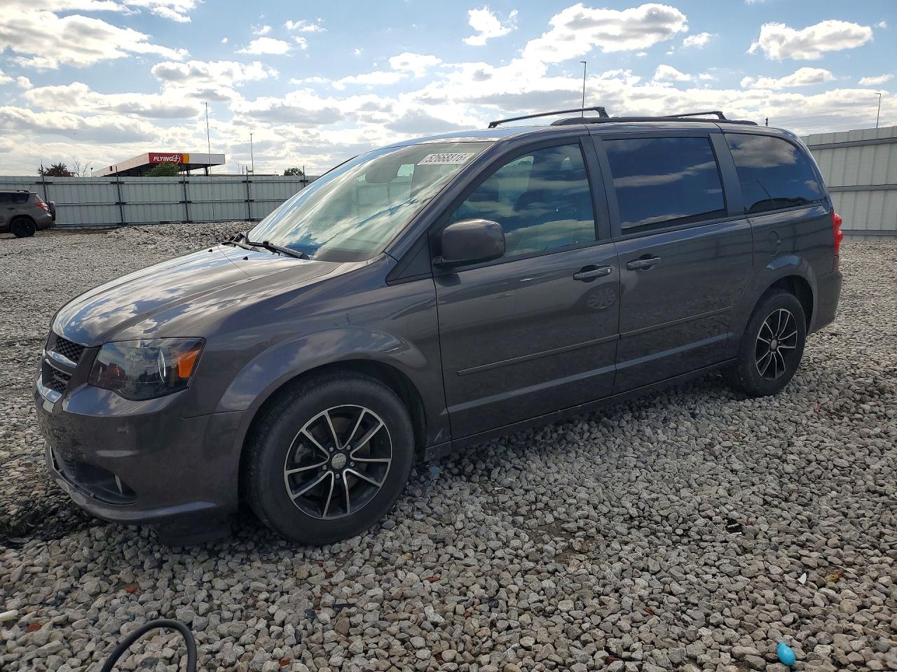 Salvage Dodge Caravan Image