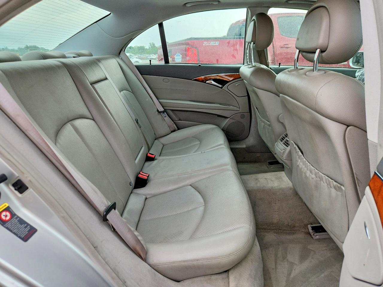 Mercedes-Benz E-Class 320 4matic