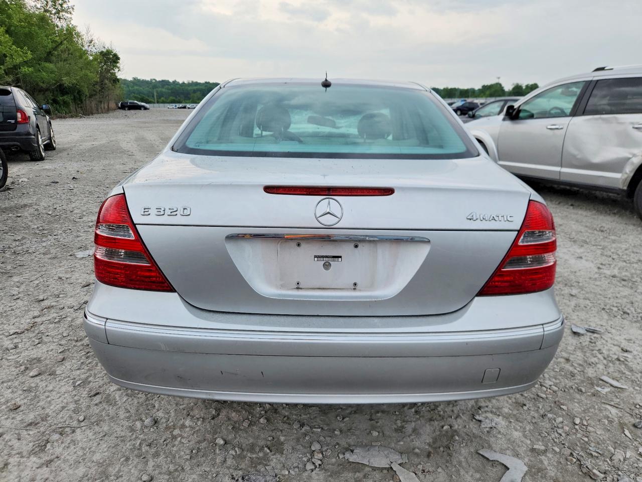 Mercedes-Benz E-Class 320 4matic