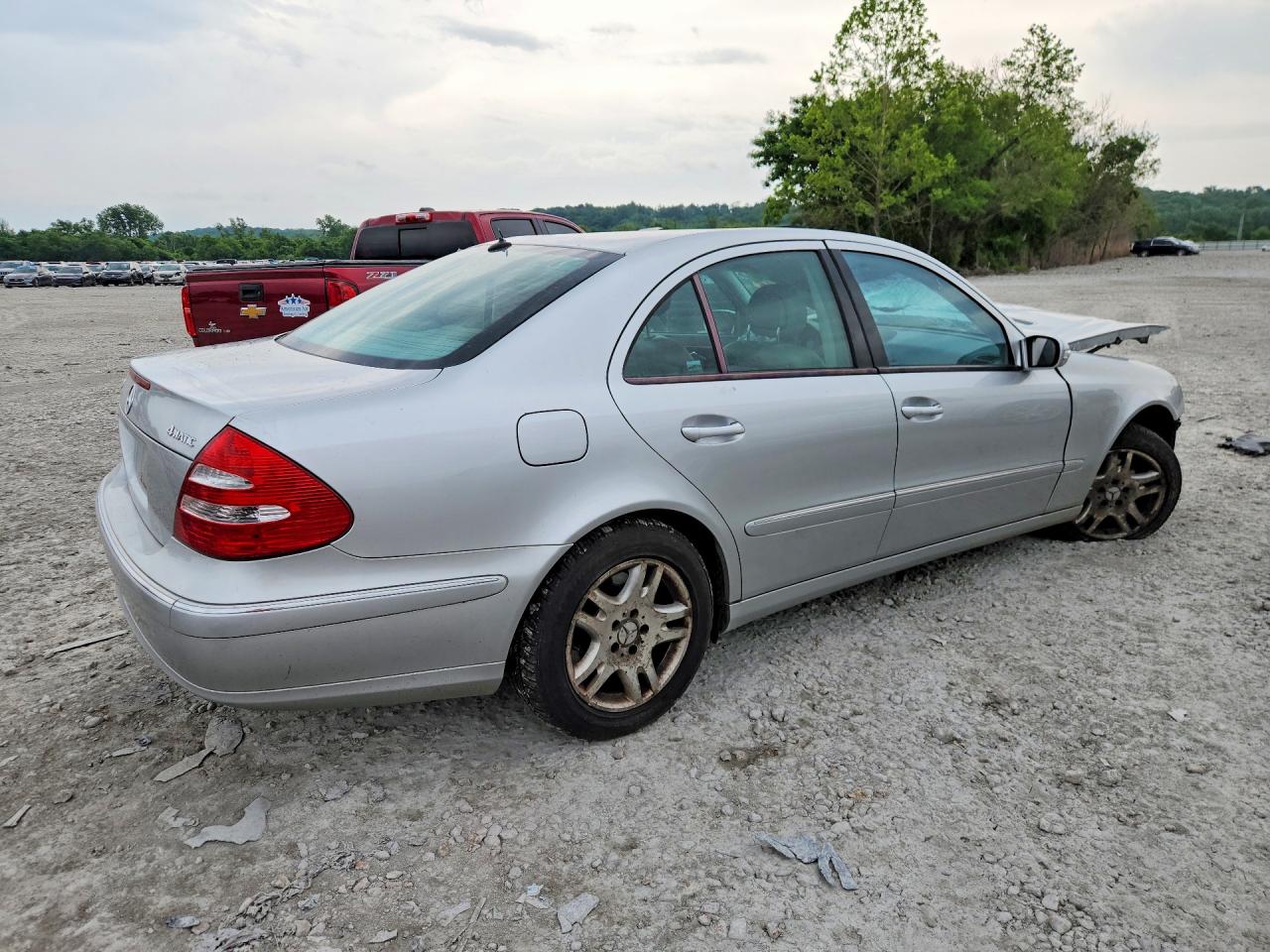 Mercedes-Benz E-Class 320 4matic