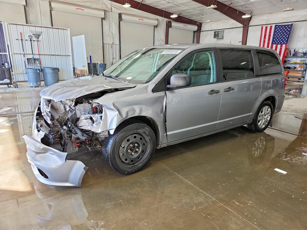 Salvage Dodge Caravan Image