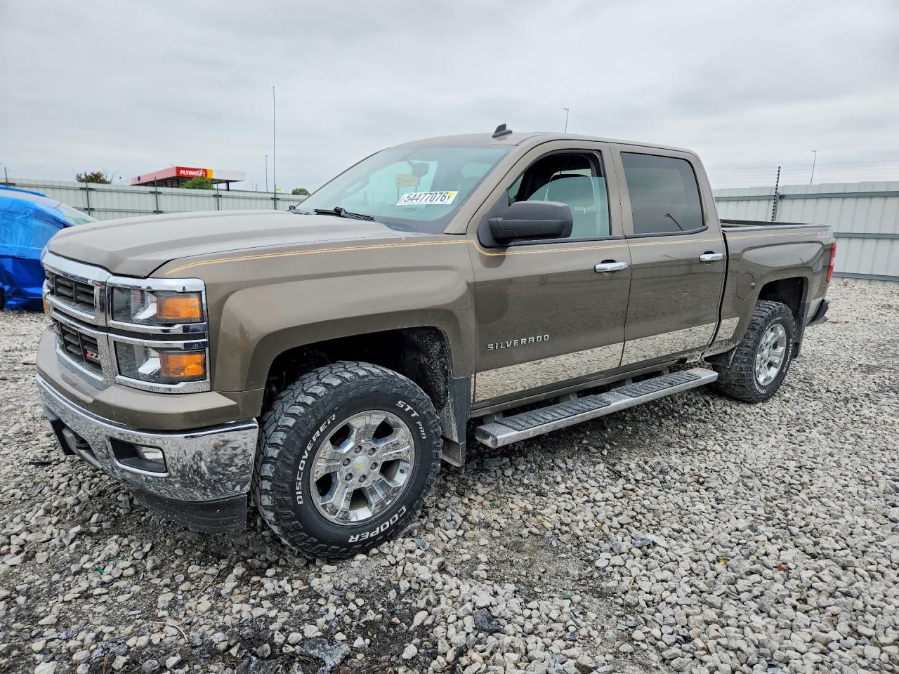 Salvage Chevrolet Silverado Image
