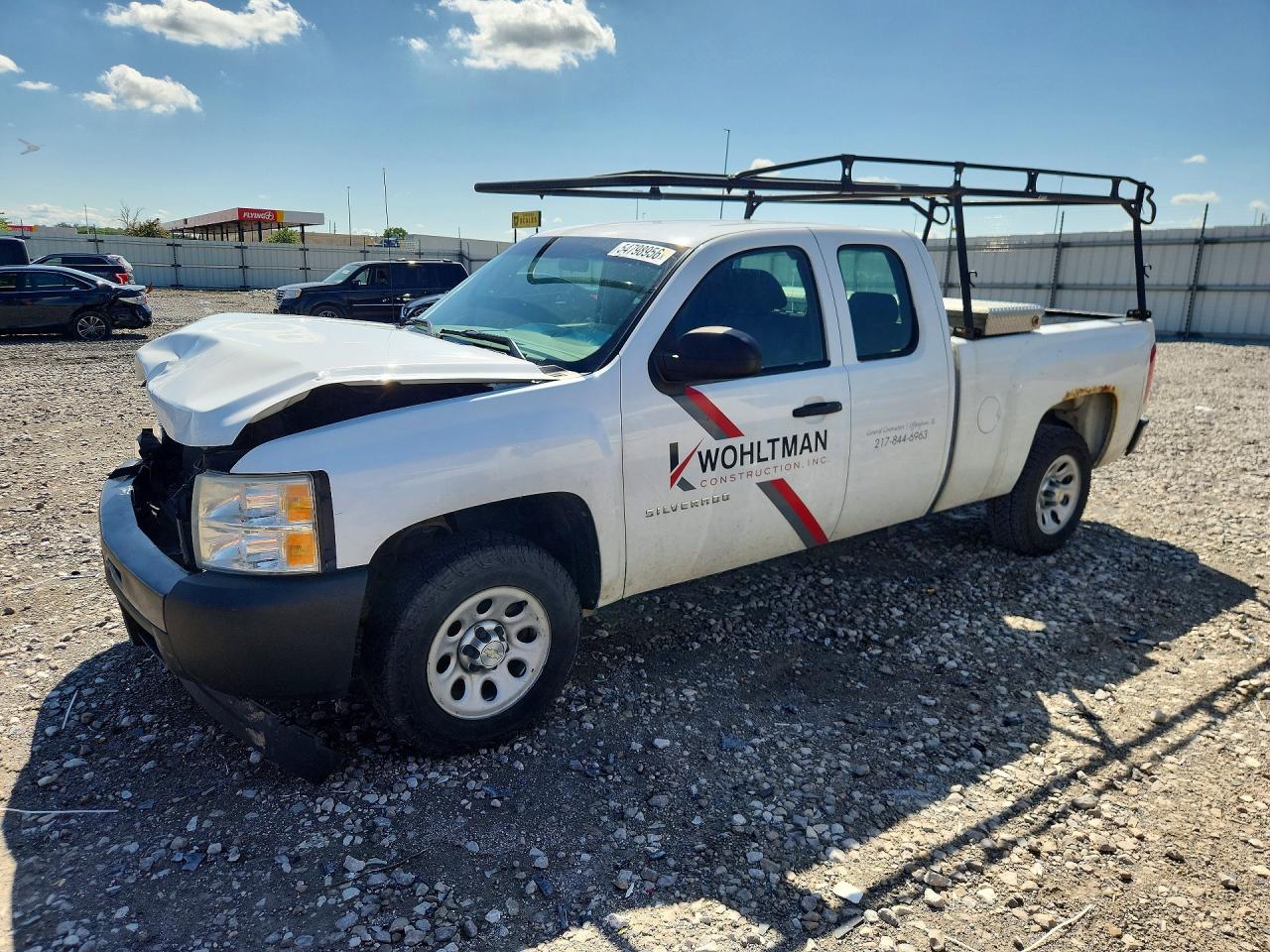 Salvage Chevrolet Silverado Image