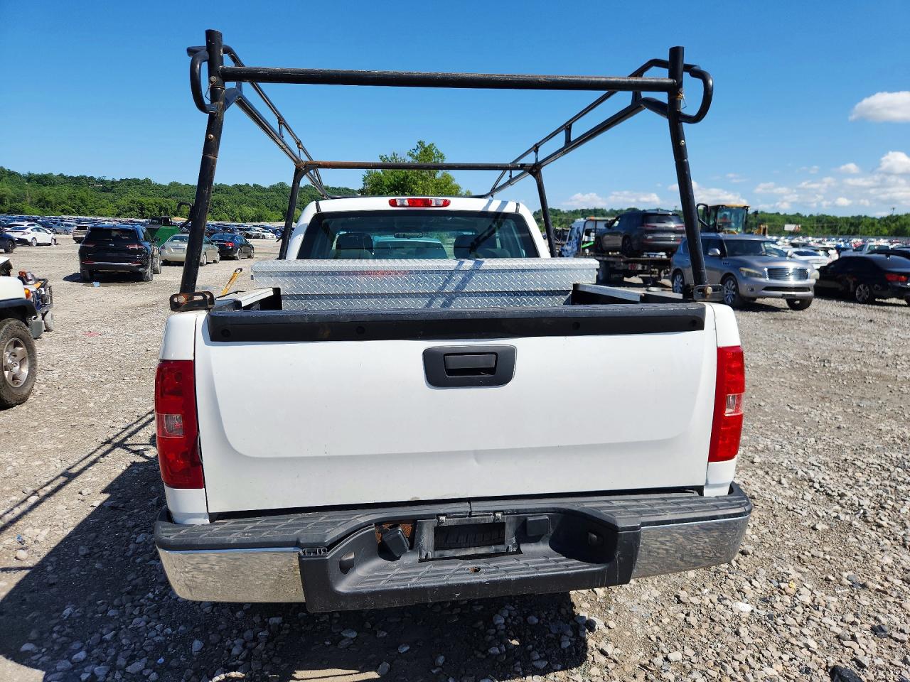 Chevrolet Silverado C1500