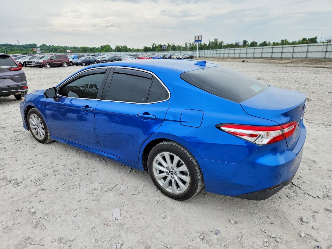 Toyota Camry Le