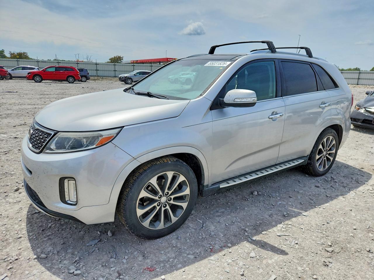 Salvage Kia Sorento Image