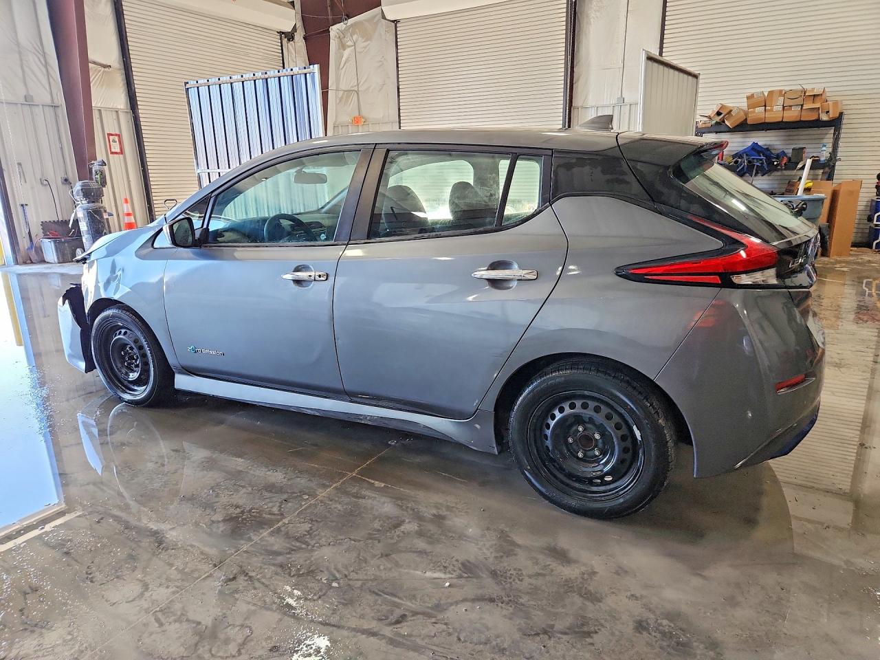 Nissan LEAF S