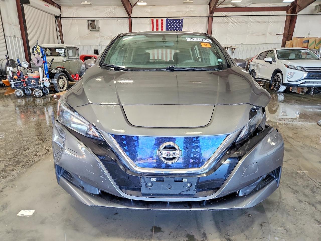 Nissan LEAF S