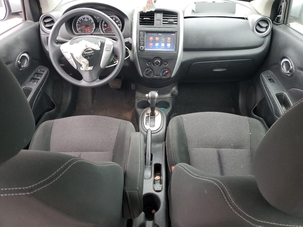 Nissan Versa S