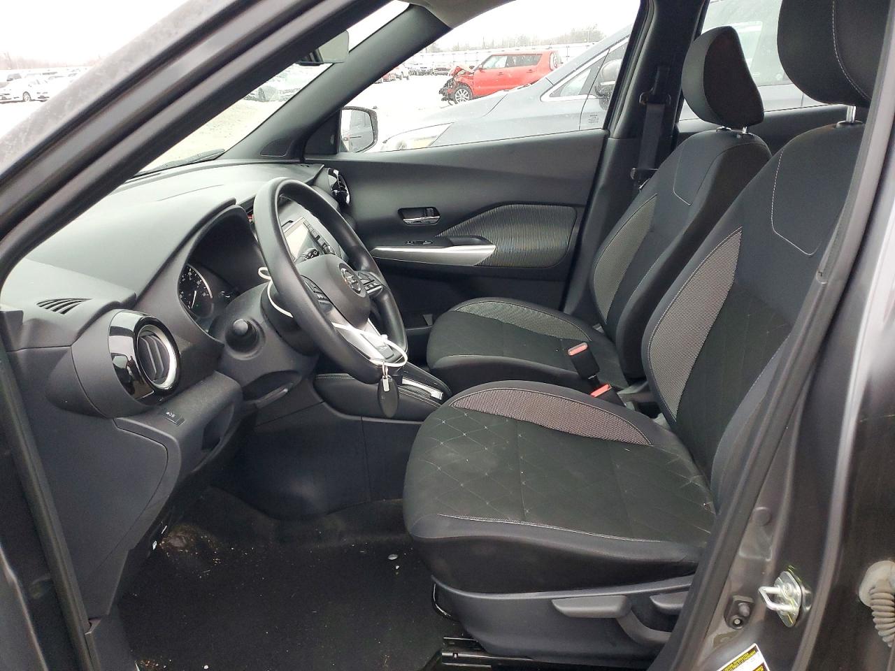 Nissan Kicks