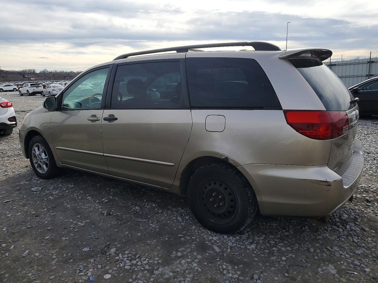 Toyota Sienna Xle 7 Passenger