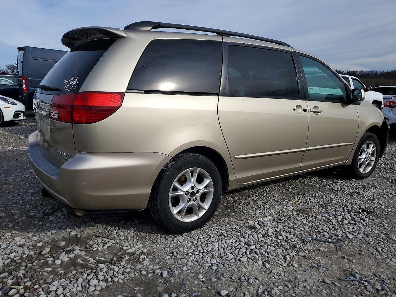 Toyota Sienna Xle 7 Passenger
