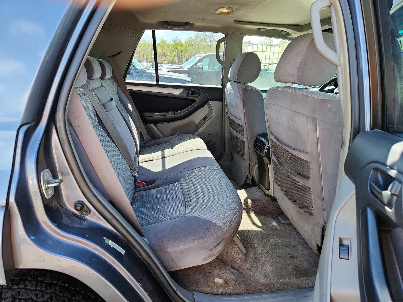 Toyota 4Runner Sr5