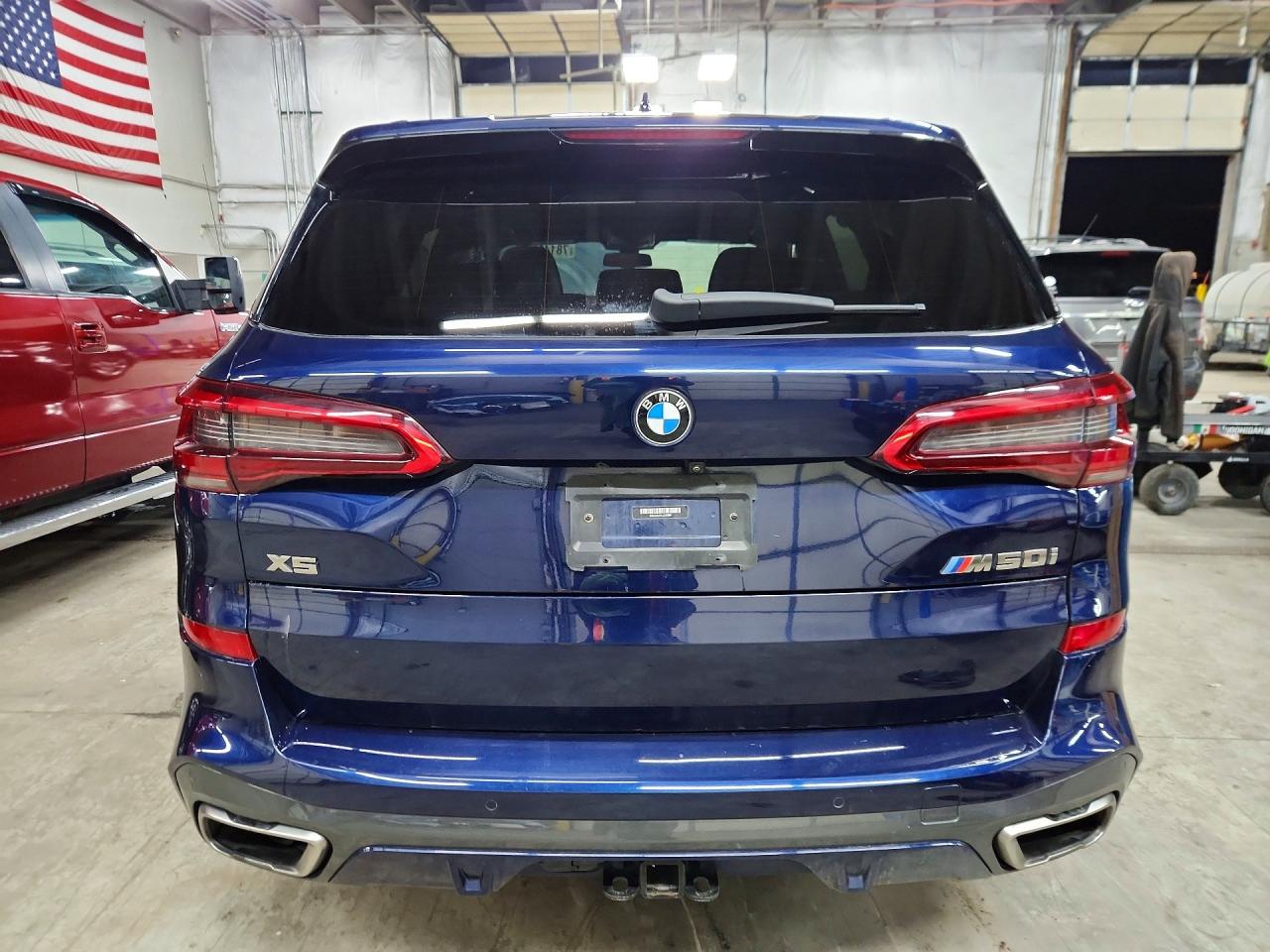 BMW X Series M50i