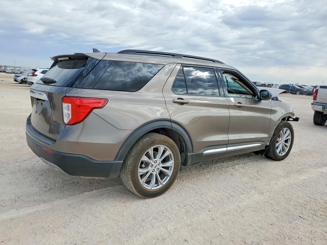Ford Explorer Xlt