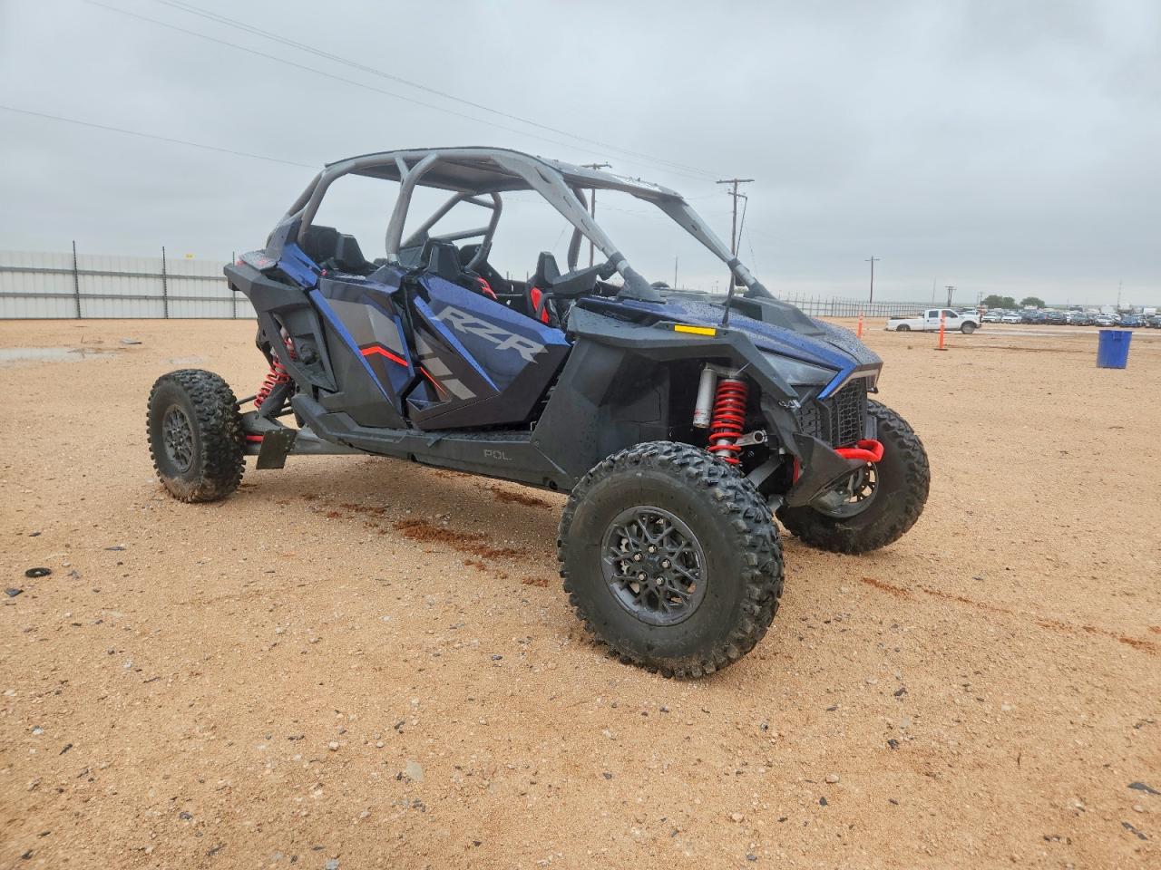 Salvage Polaris RZR Image