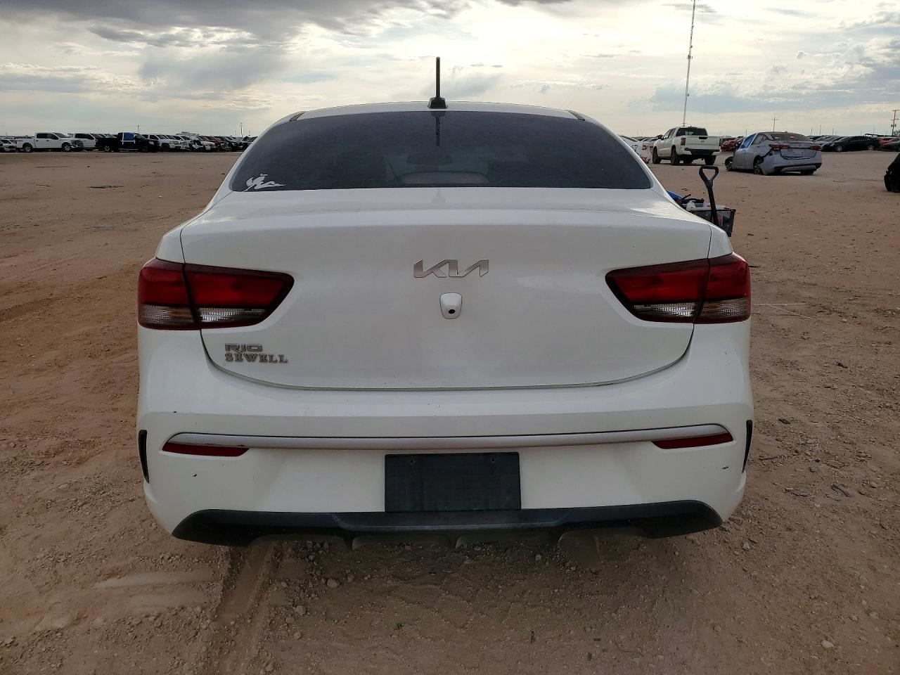Kia Rio Lx