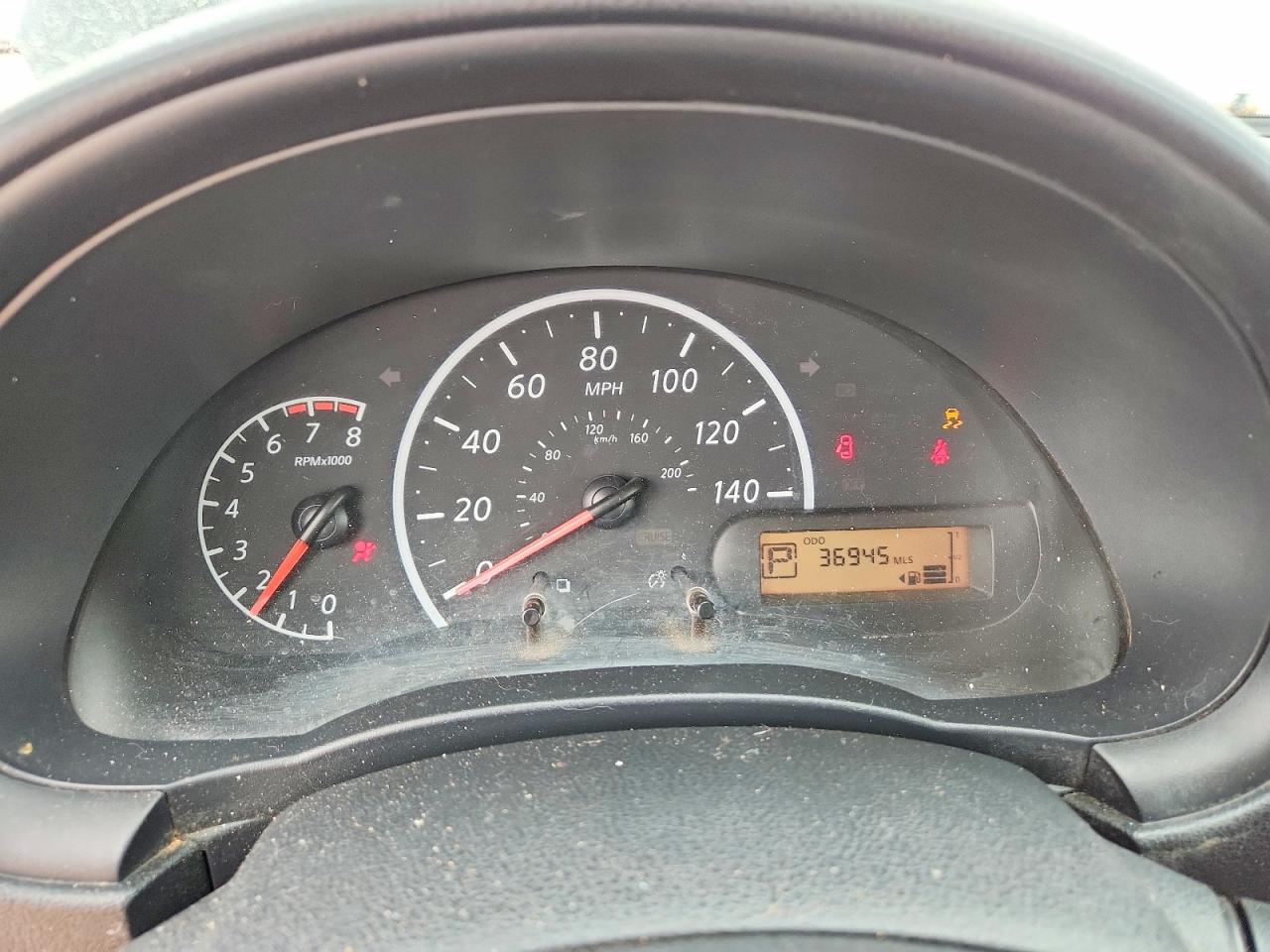 Nissan Versa 1.6 S Plus