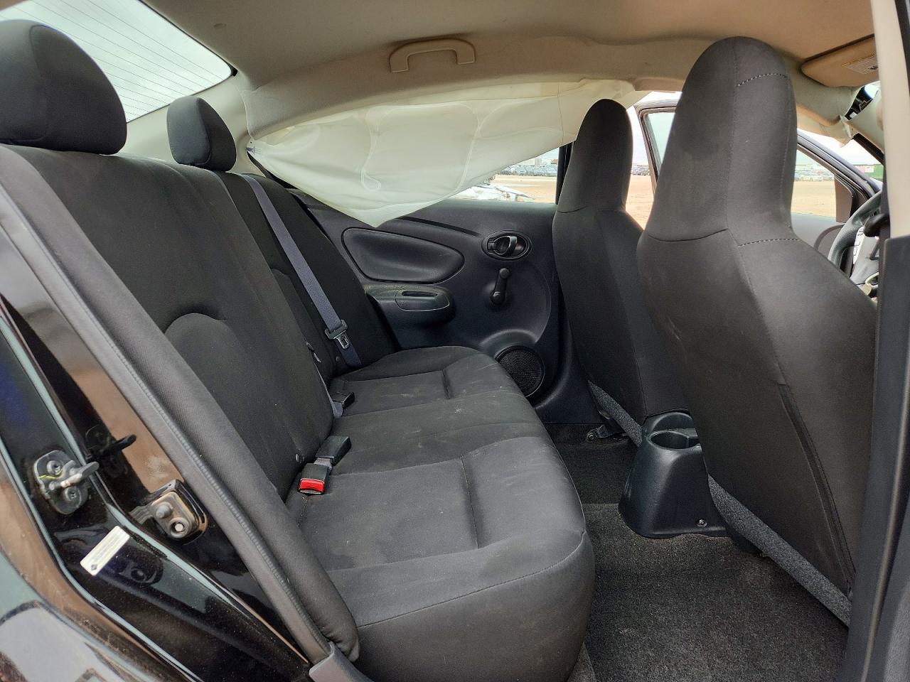 Nissan Versa 1.6 S Plus