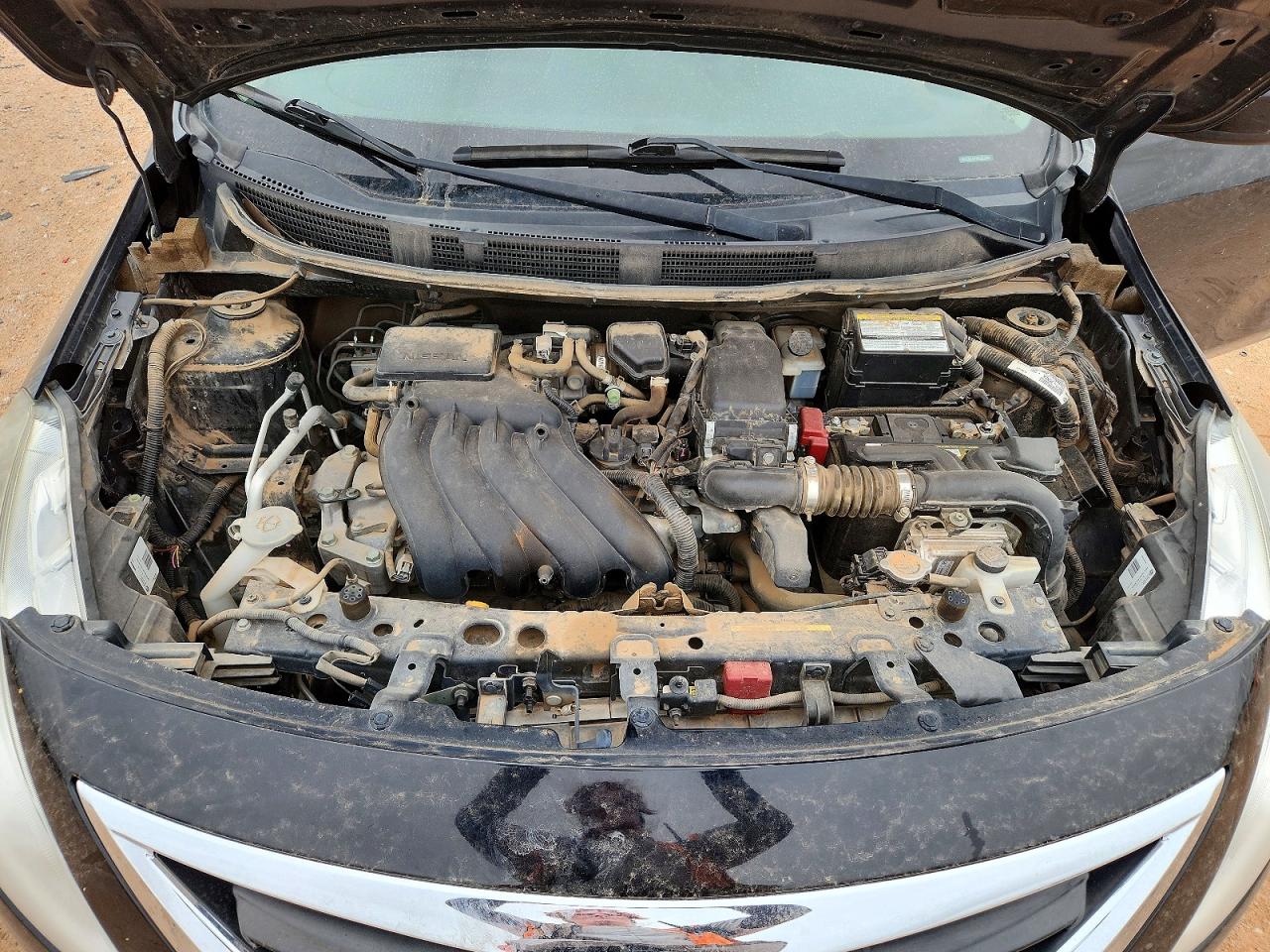 Nissan Versa 1.6 S Plus