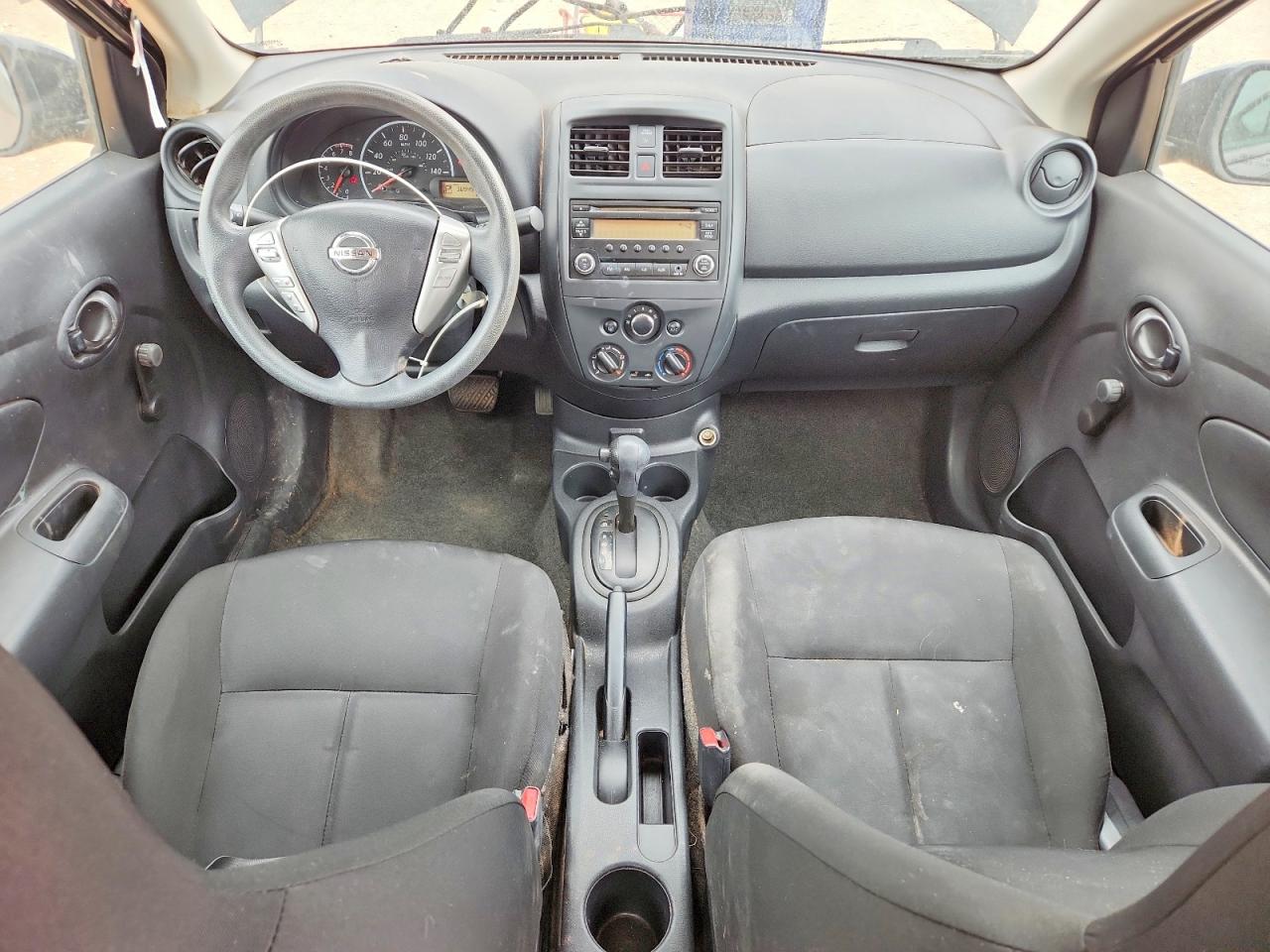 Nissan Versa 1.6 S Plus