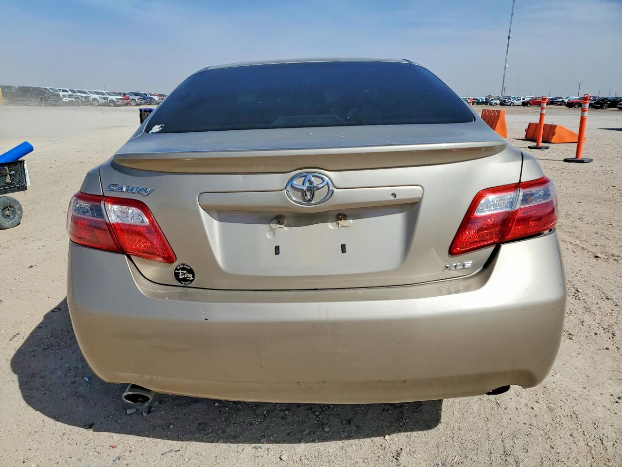 Toyota Camry Xle V6