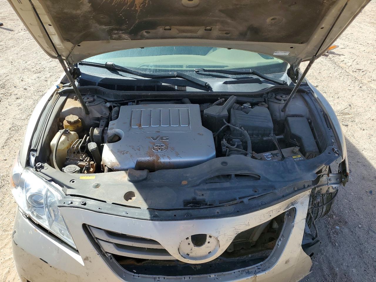 Toyota Camry Xle V6