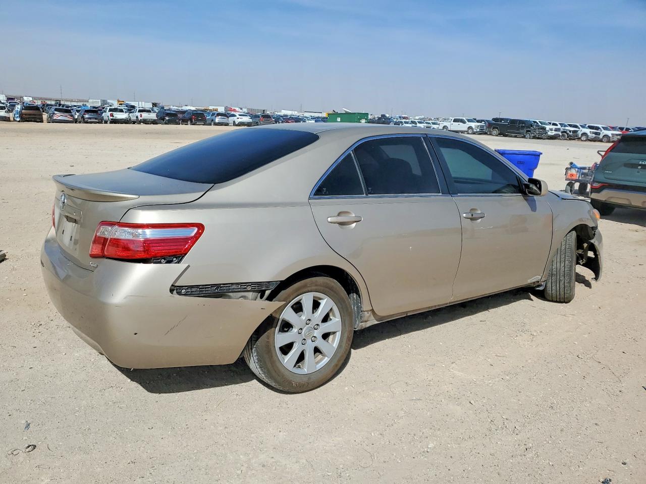 Toyota Camry Xle V6