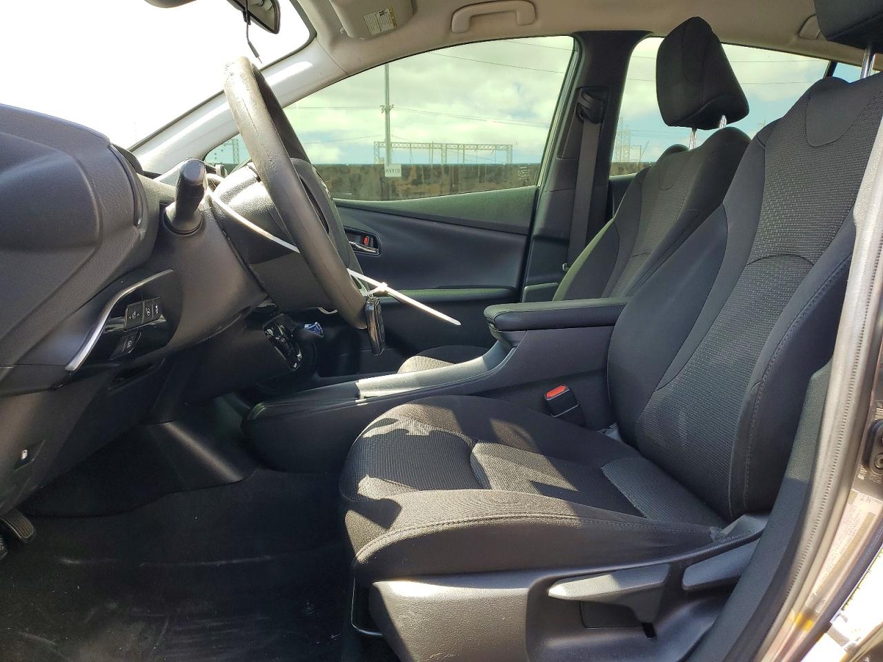 Toyota Prius Le