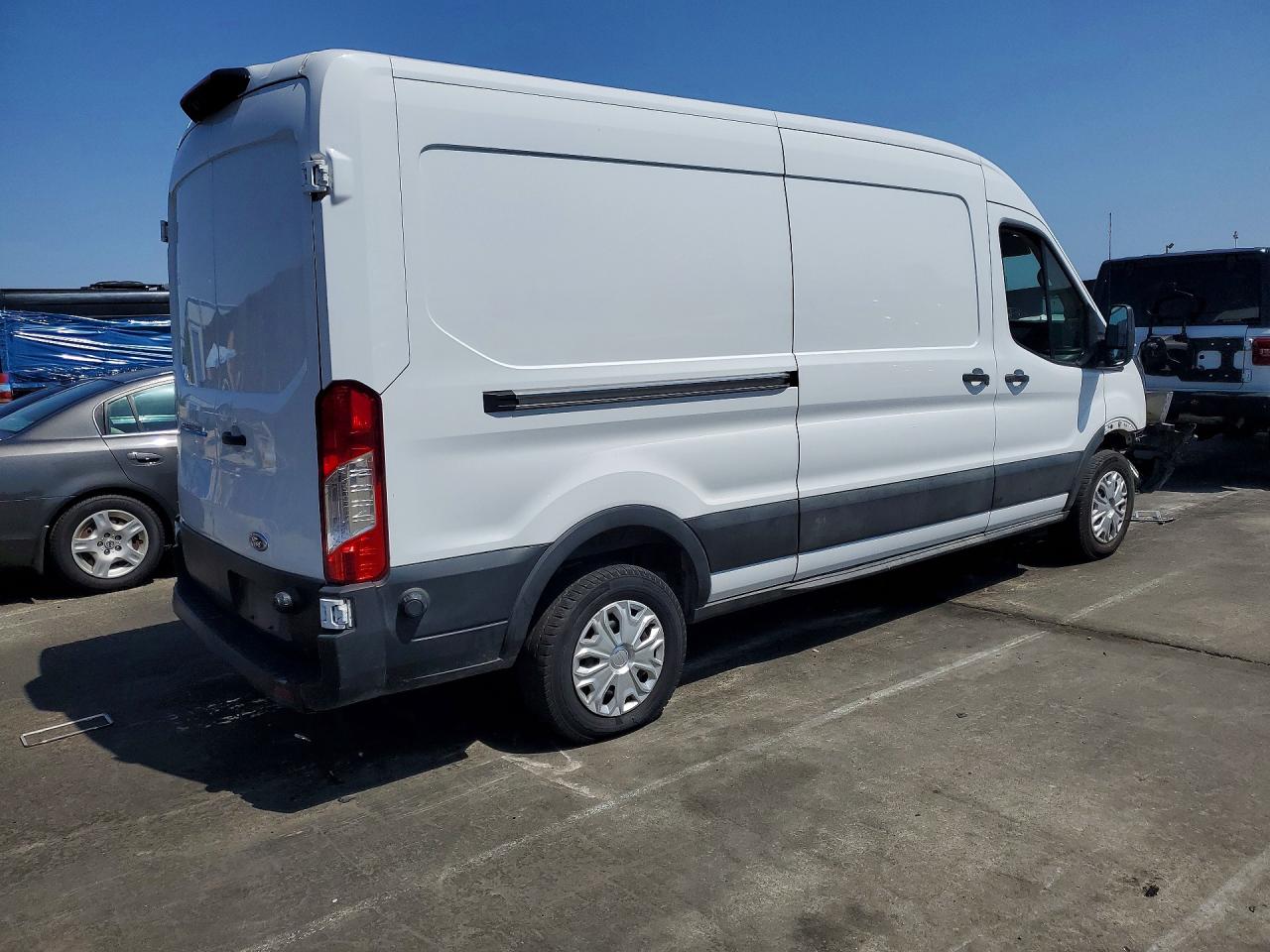 Ford Transit T-350