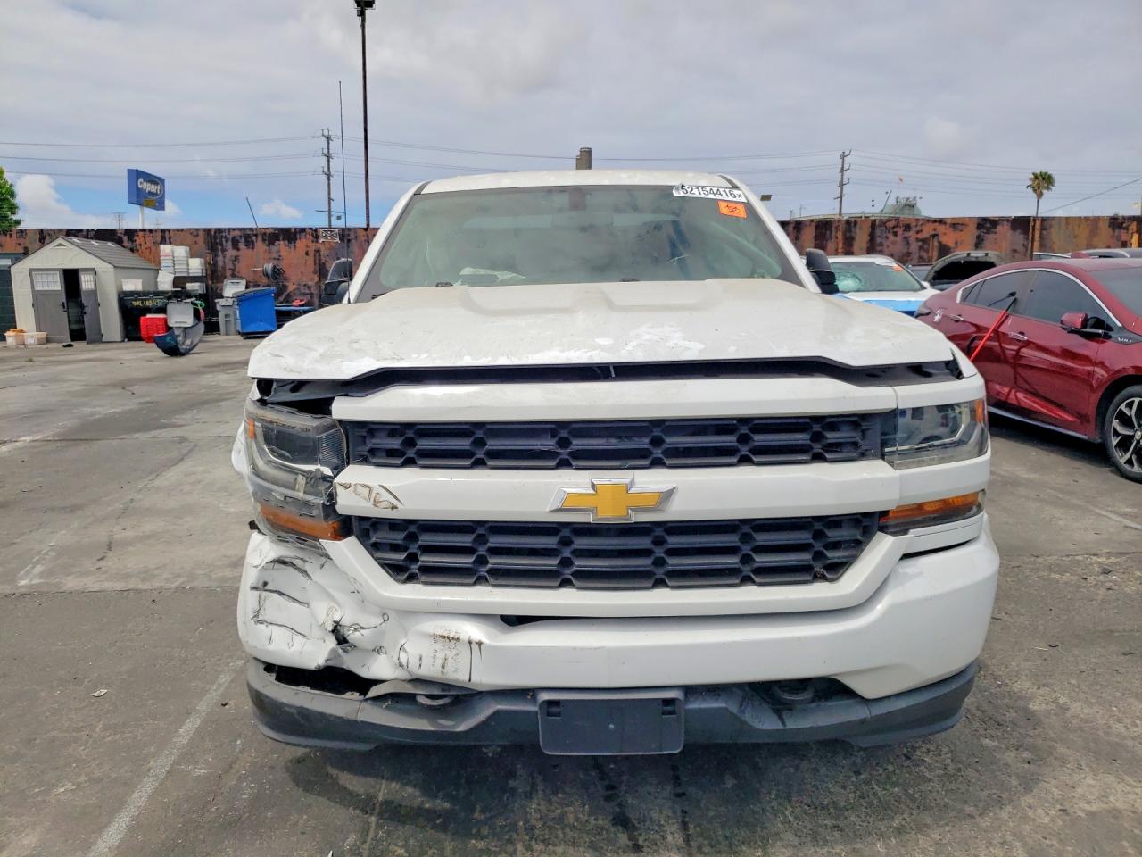 Chevrolet Silverado C1500 Custom