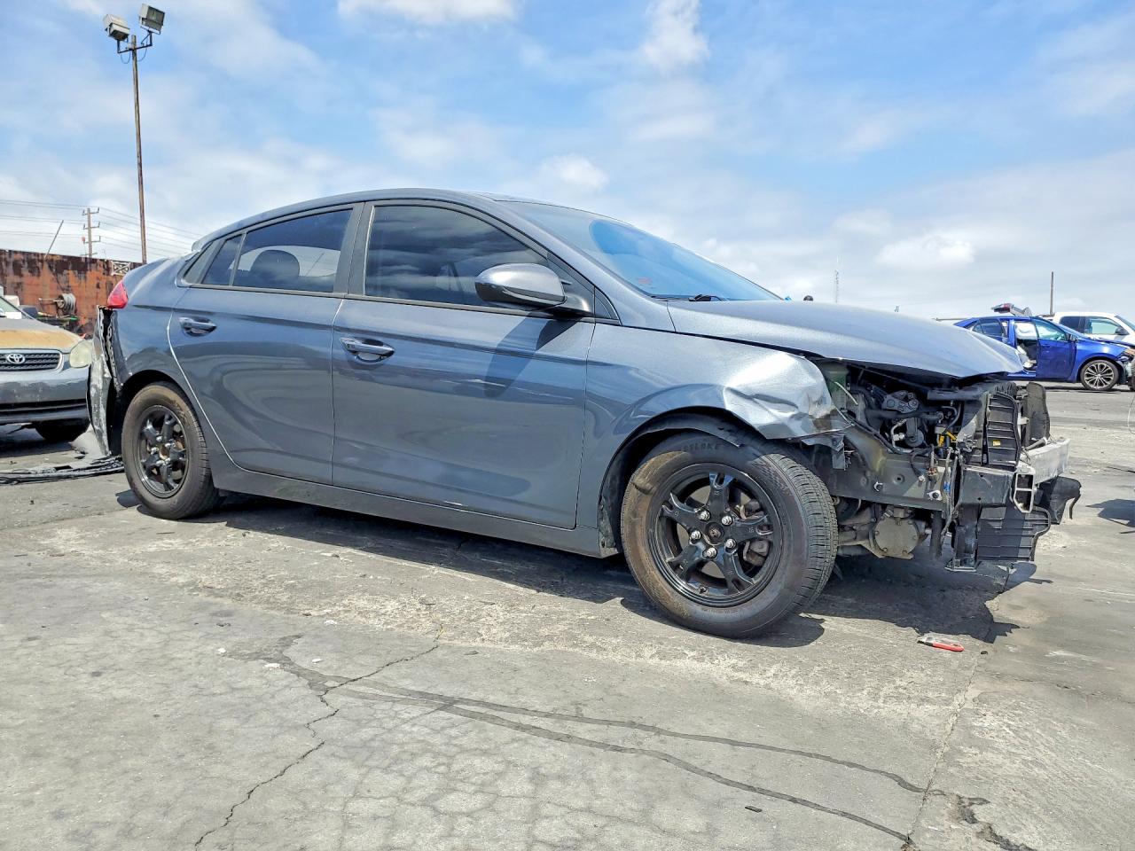 Hyundai Ioniq Blue