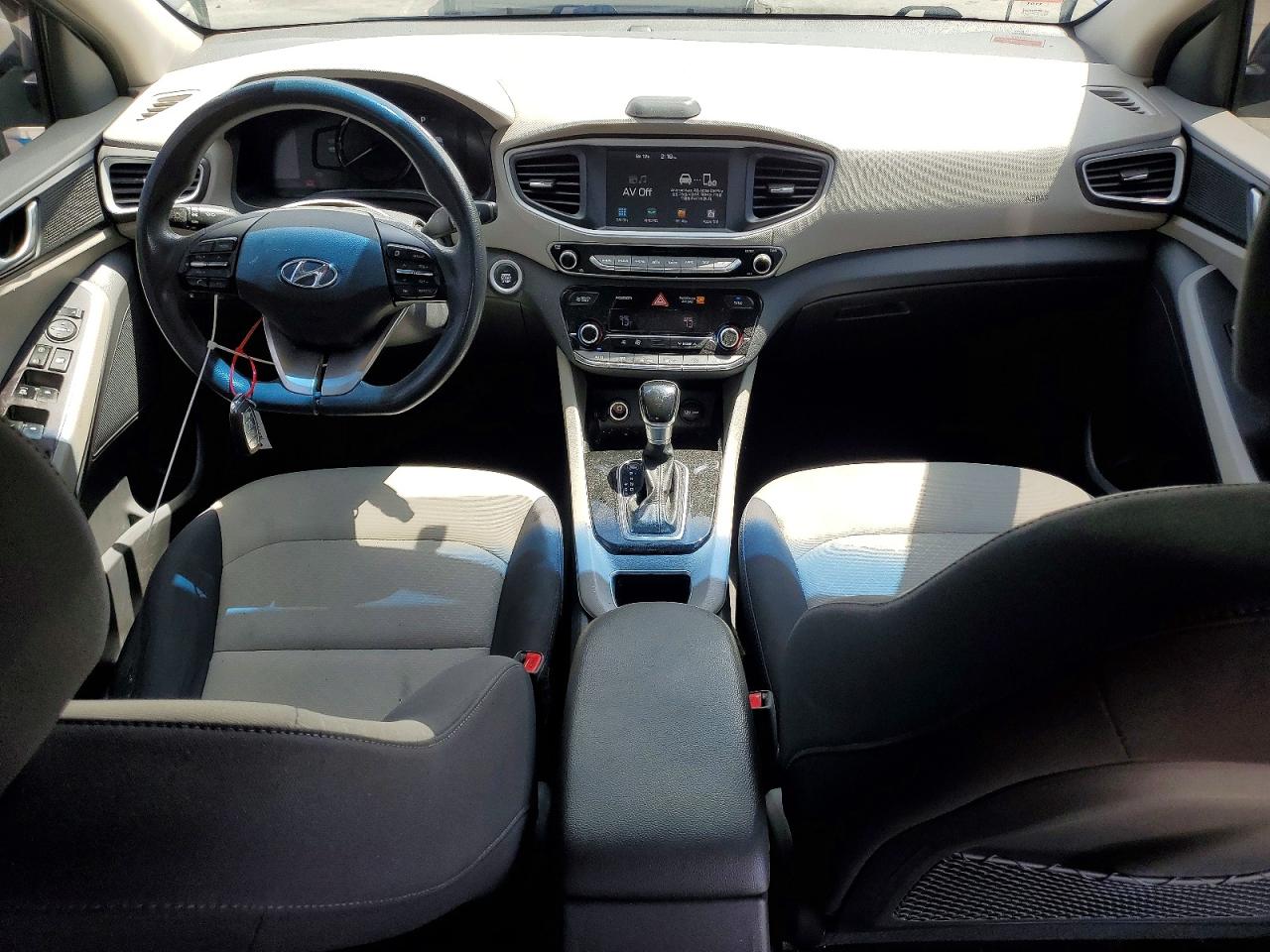 Hyundai Ioniq Blue