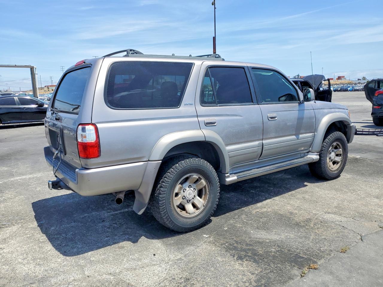 Toyota 4Runner Limited
