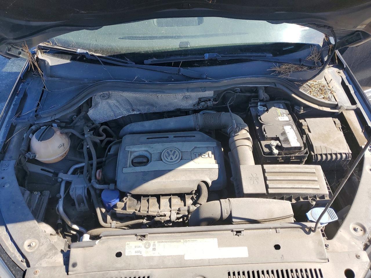 Volkswagen Tiguan S