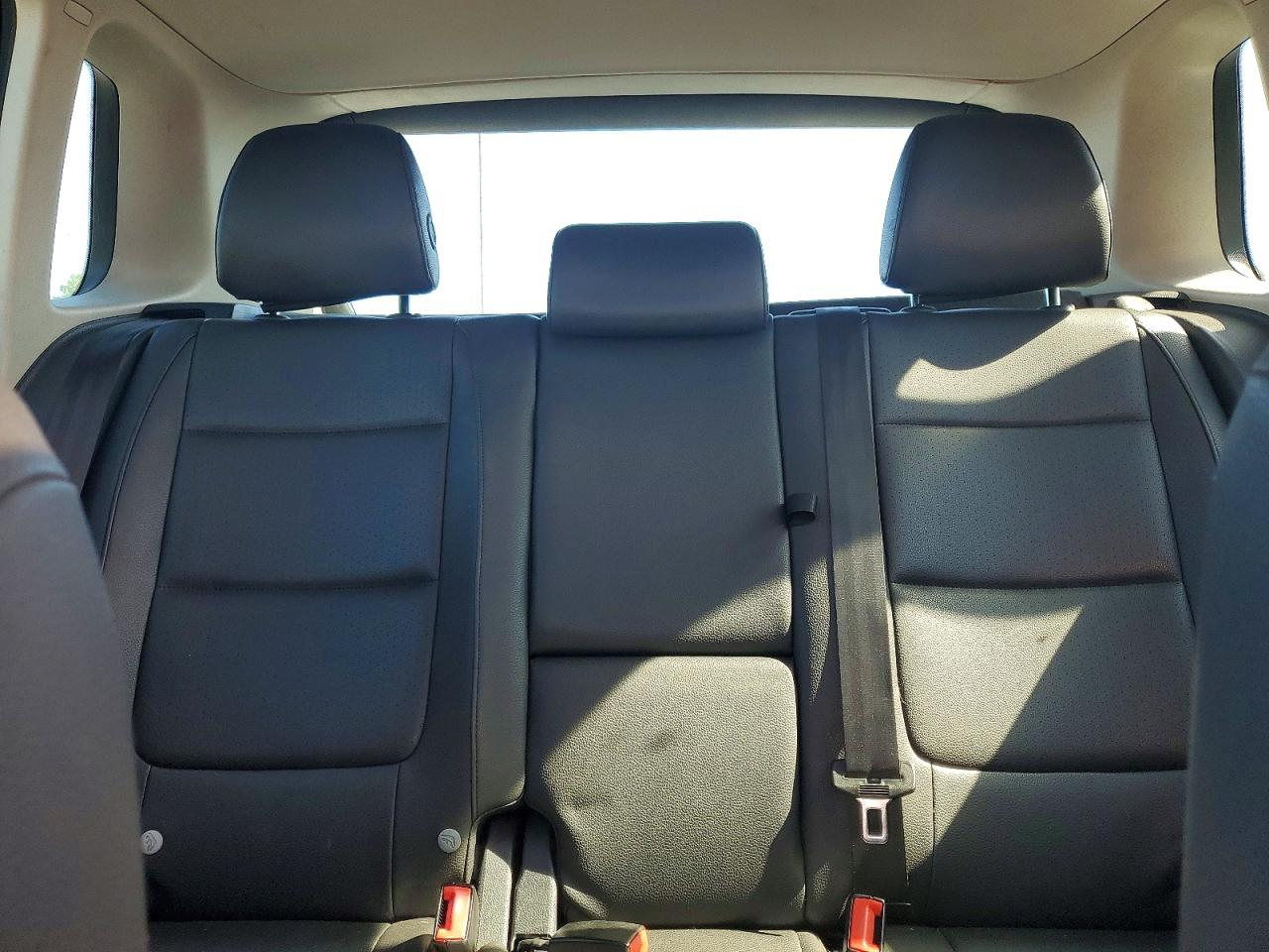 Volkswagen Tiguan S