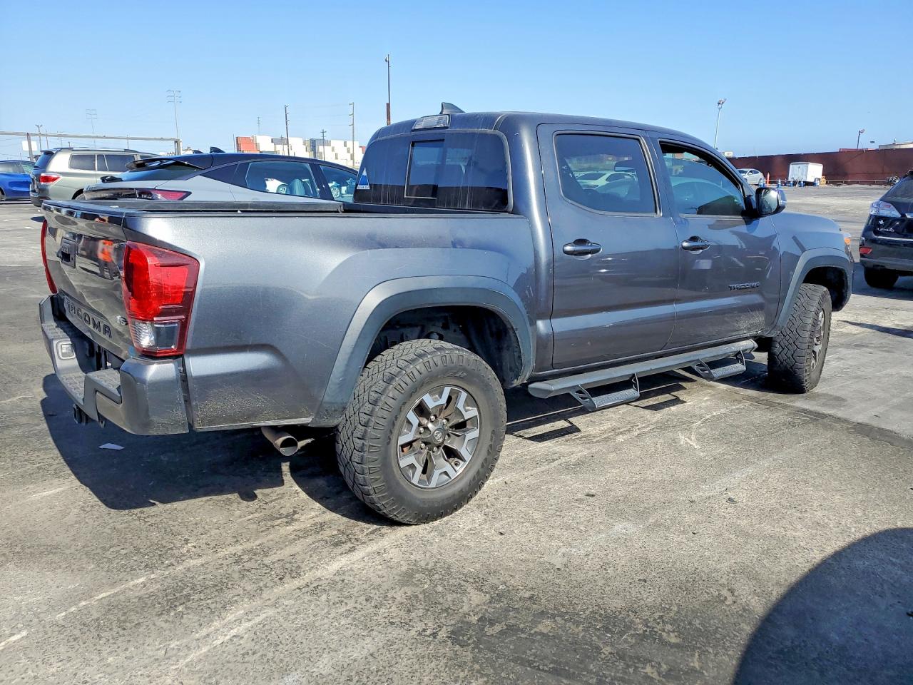Toyota Tacoma Trd Off-road