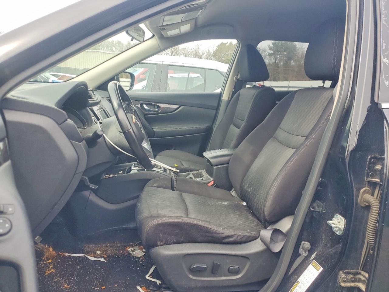 Nissan Rogue Sv