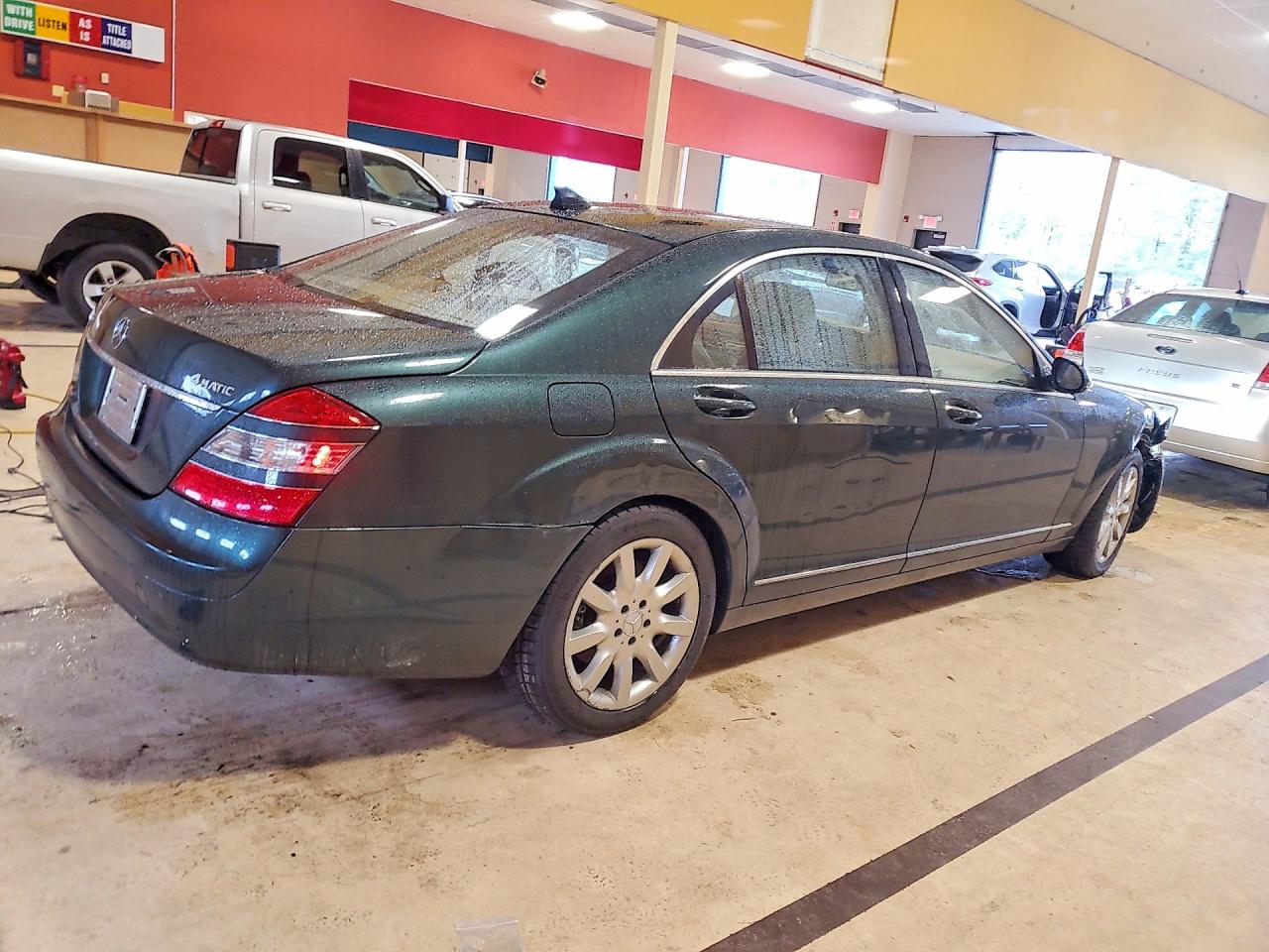 Mercedes-Benz S-Class 550 4matic