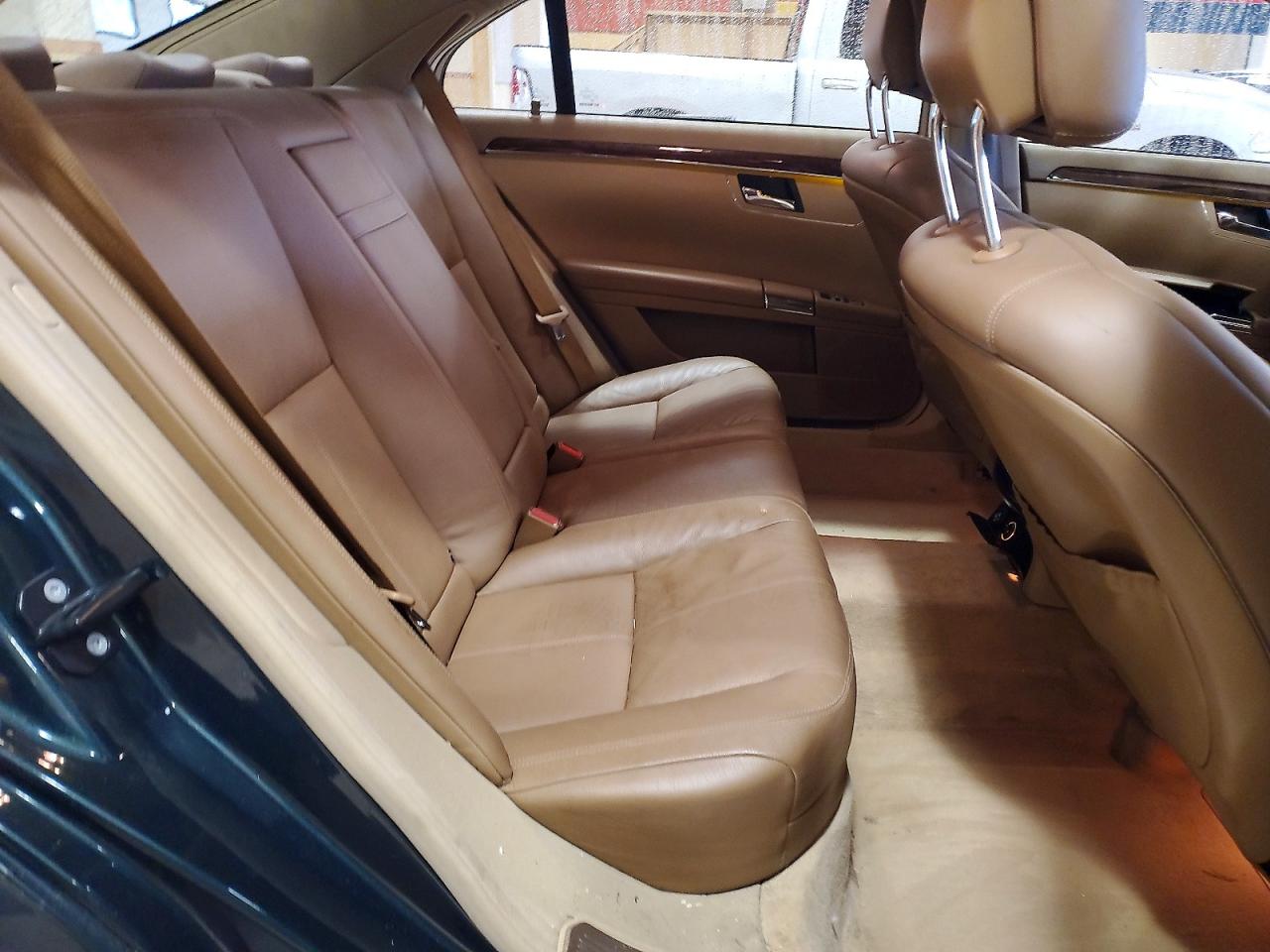 Mercedes-Benz S-Class 550 4matic