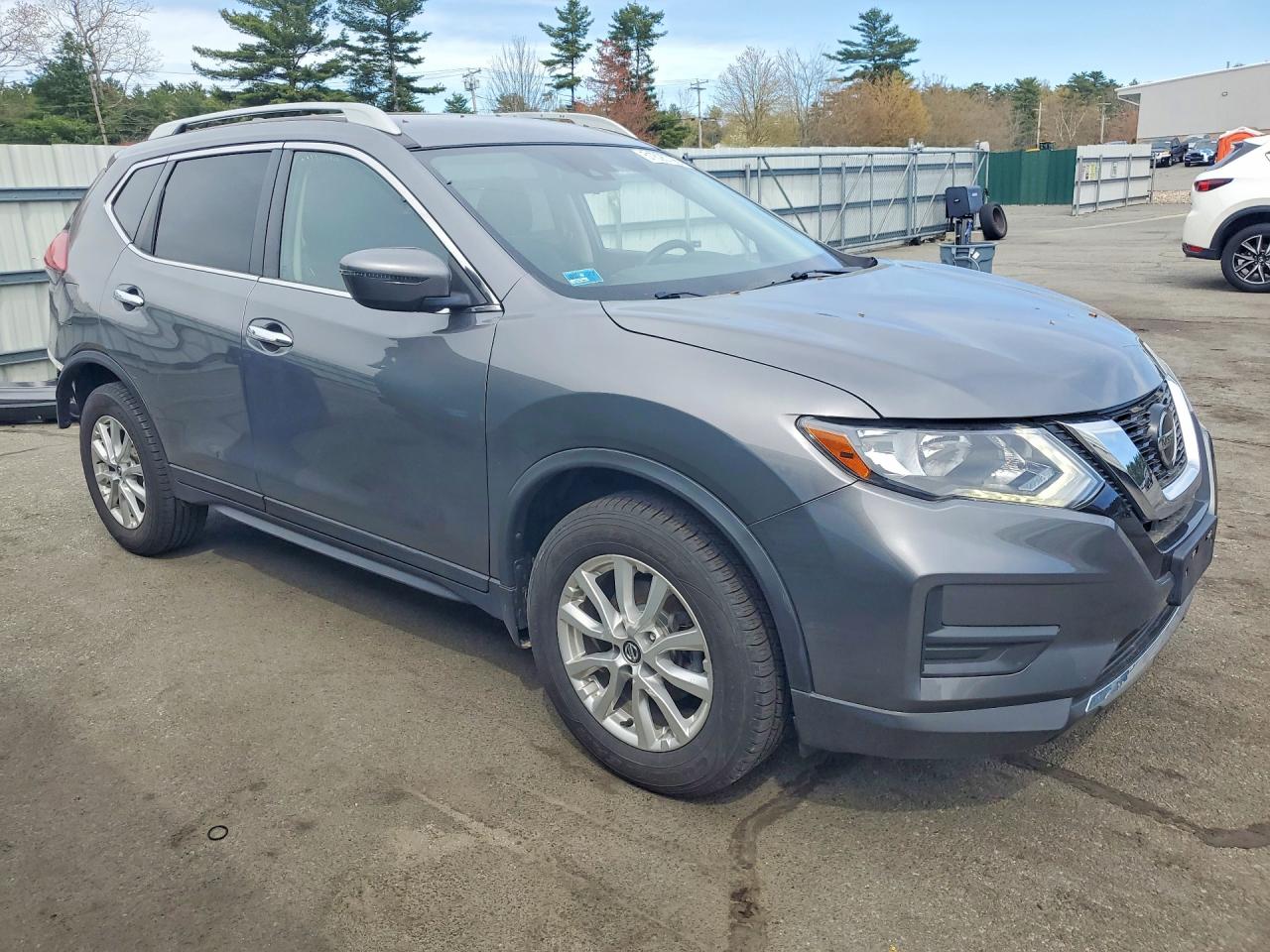 Nissan Rogue Sv