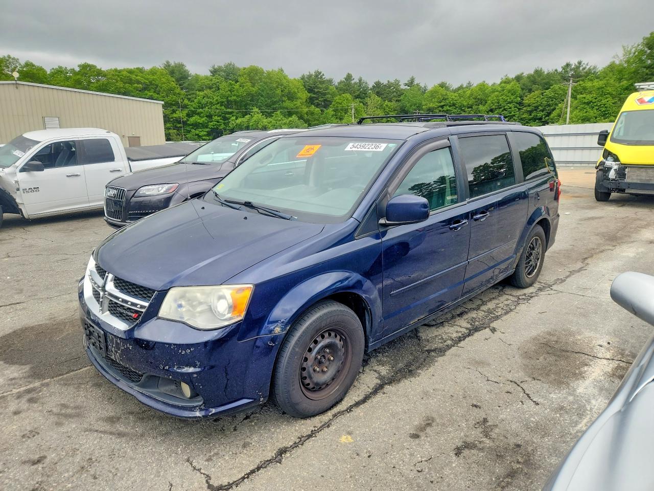 Salvage Dodge Caravan Image