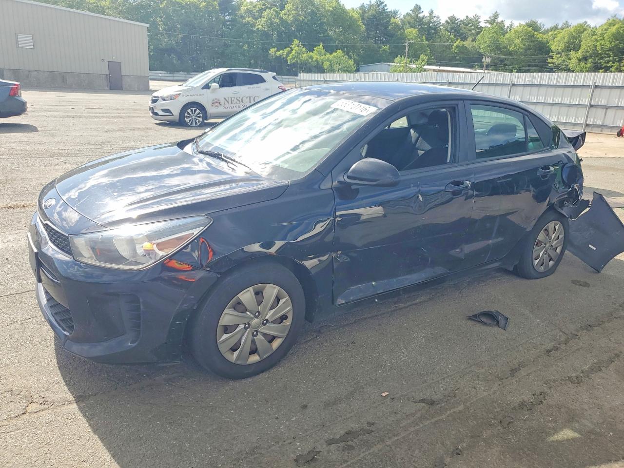 Salvage Kia Rio Image